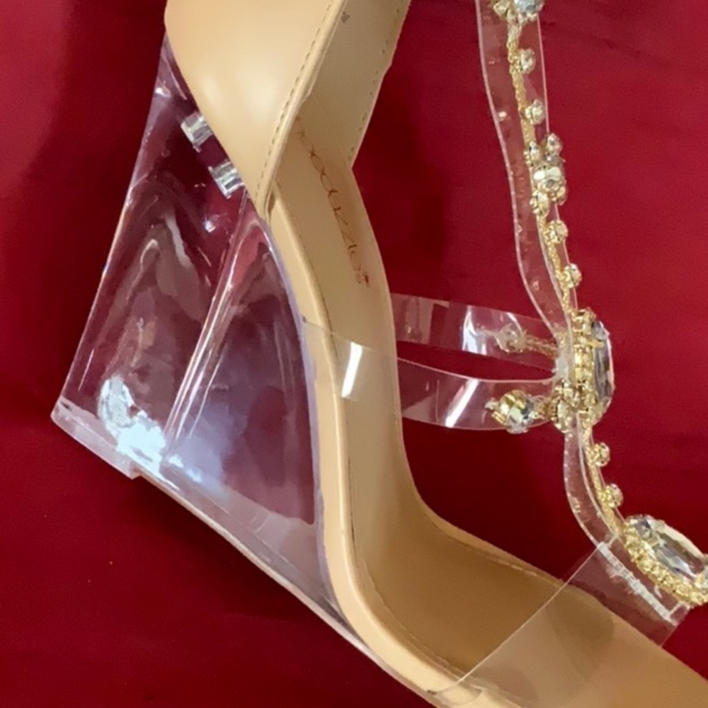 🛍Bundle sale🛍Embellished Wedge gladiator sandals nwot 10 - Picture 6 of 8